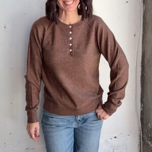 VINTAGE MORLEY THETA henley sweater undershirt
Made in ENGLAND size 36-38”